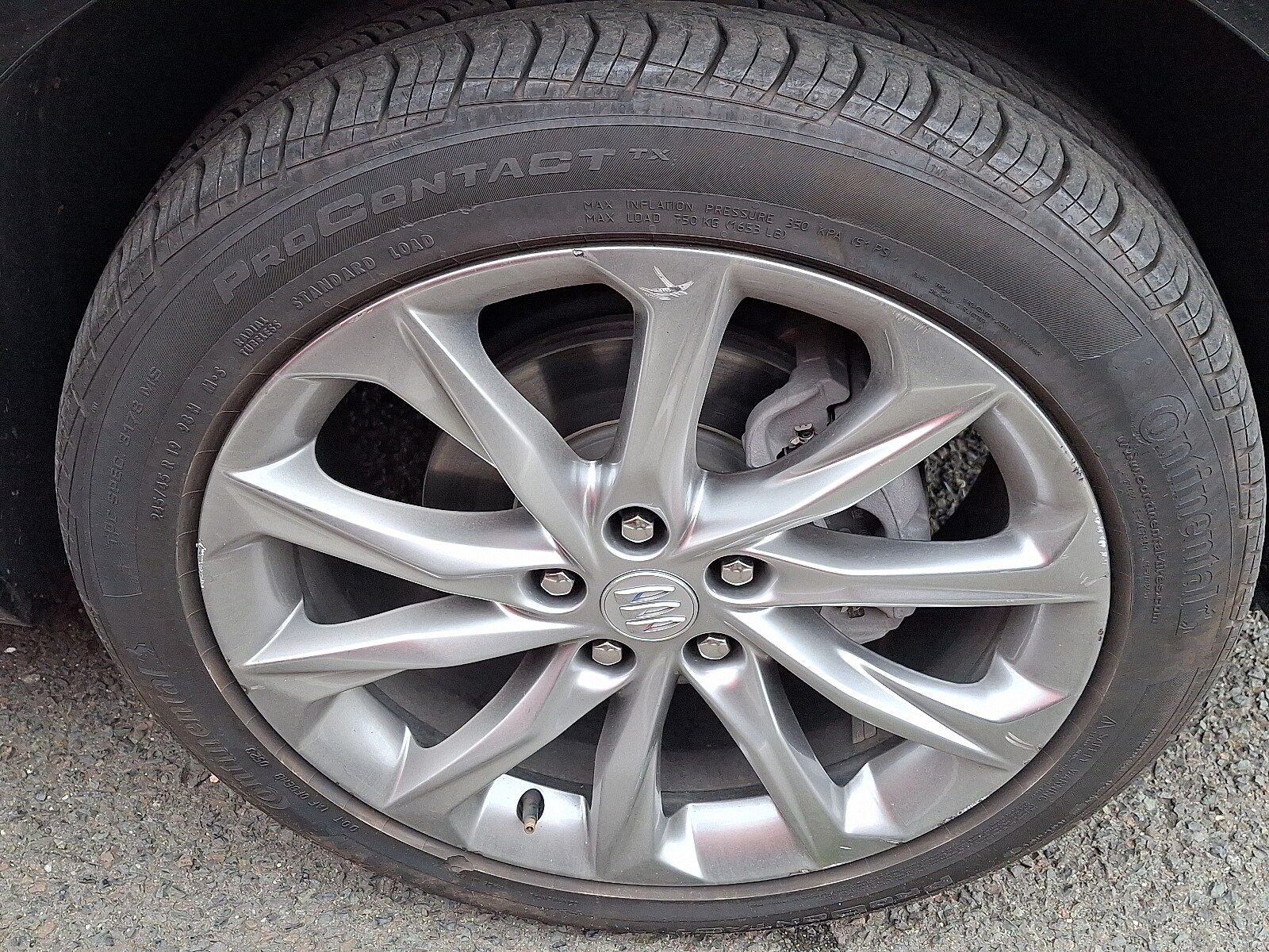 2024 Buick Encore GX Avenir photo 4