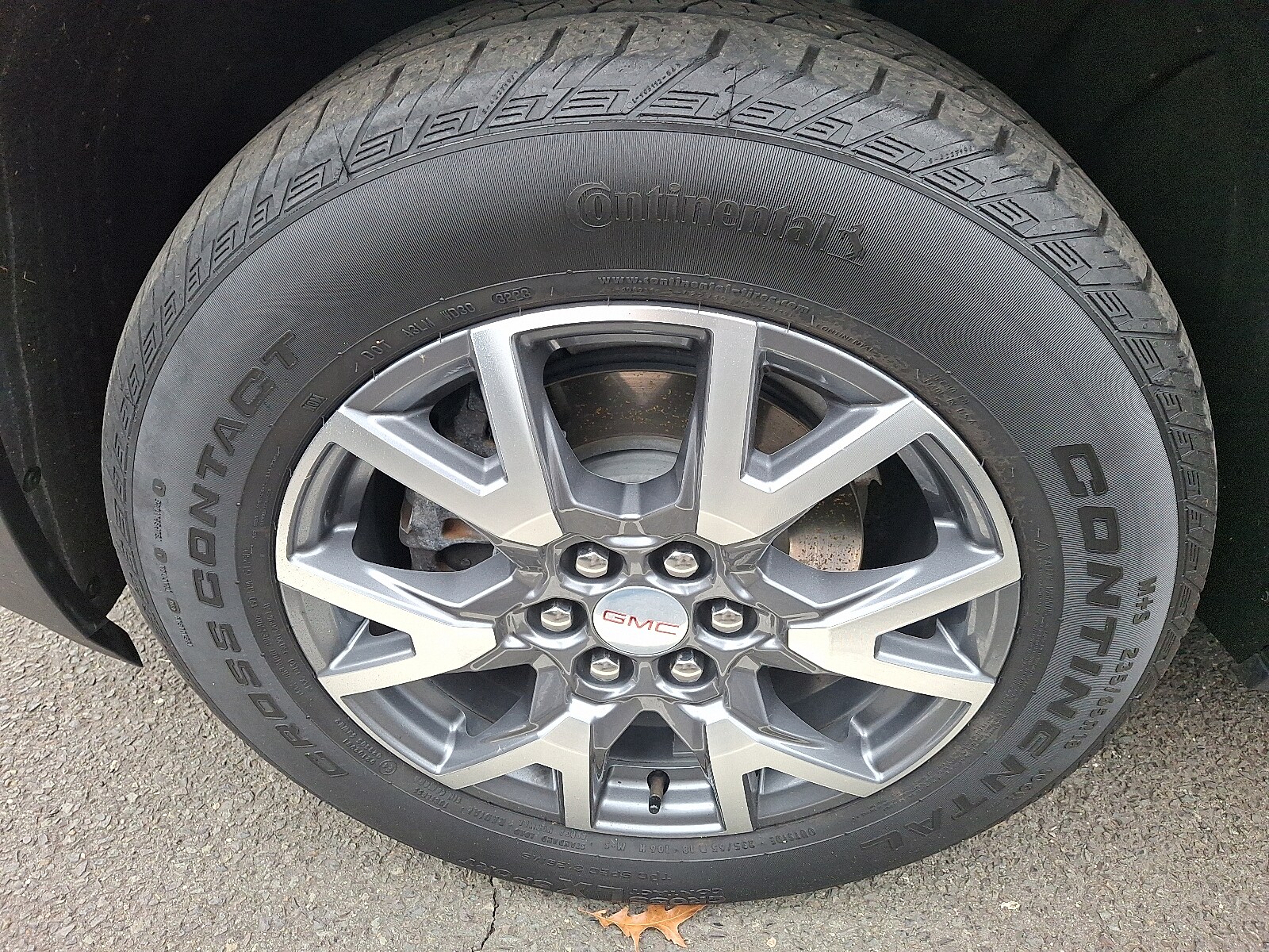 2023 Gmc Acadia SLT photo 2