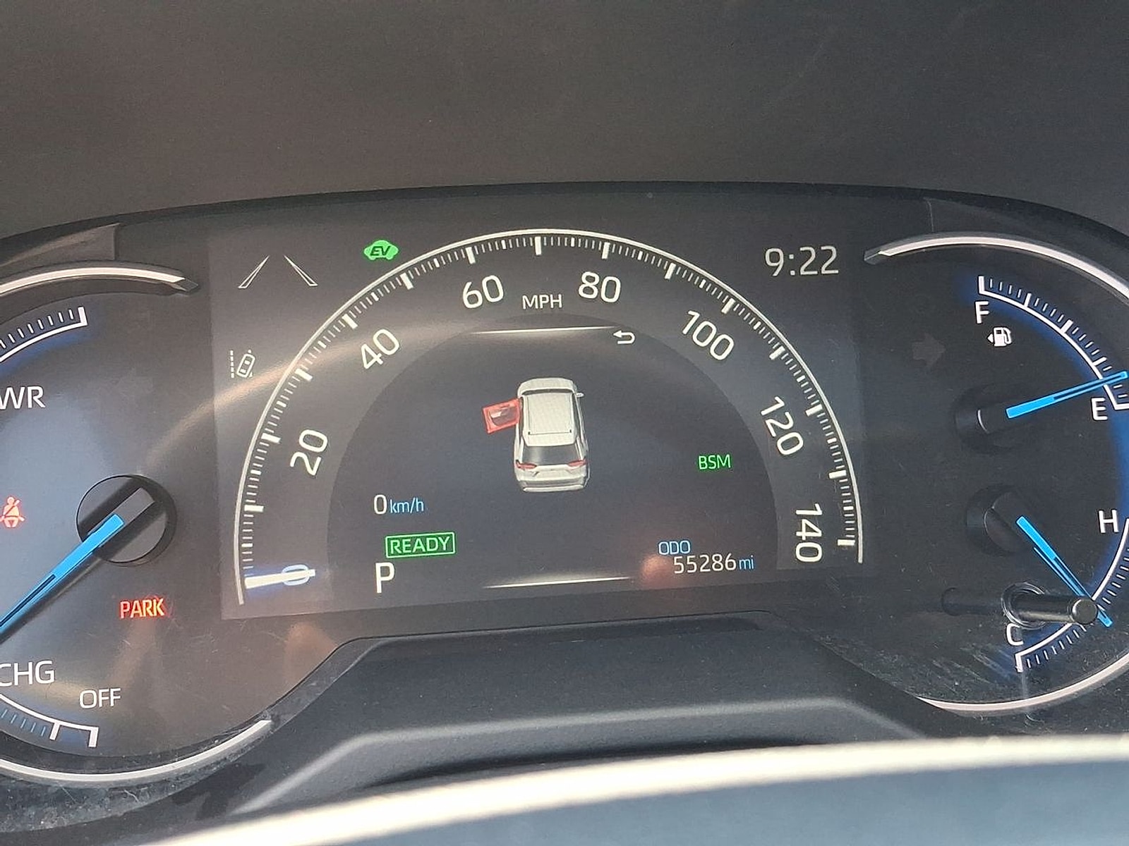 2023 Toyota RAV4 XLE - Photo 12
