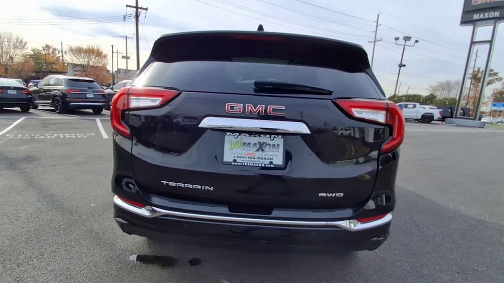 Used 2022 GMC Terrain Denali SUV