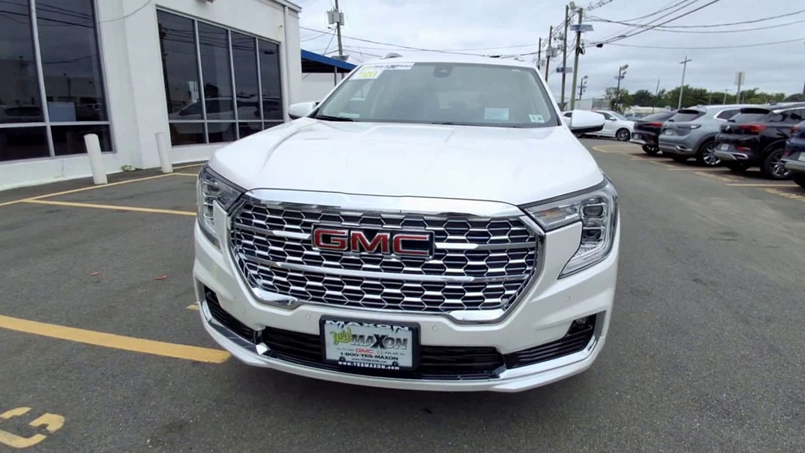 2023 GMC Terrain Denali - Photo 7