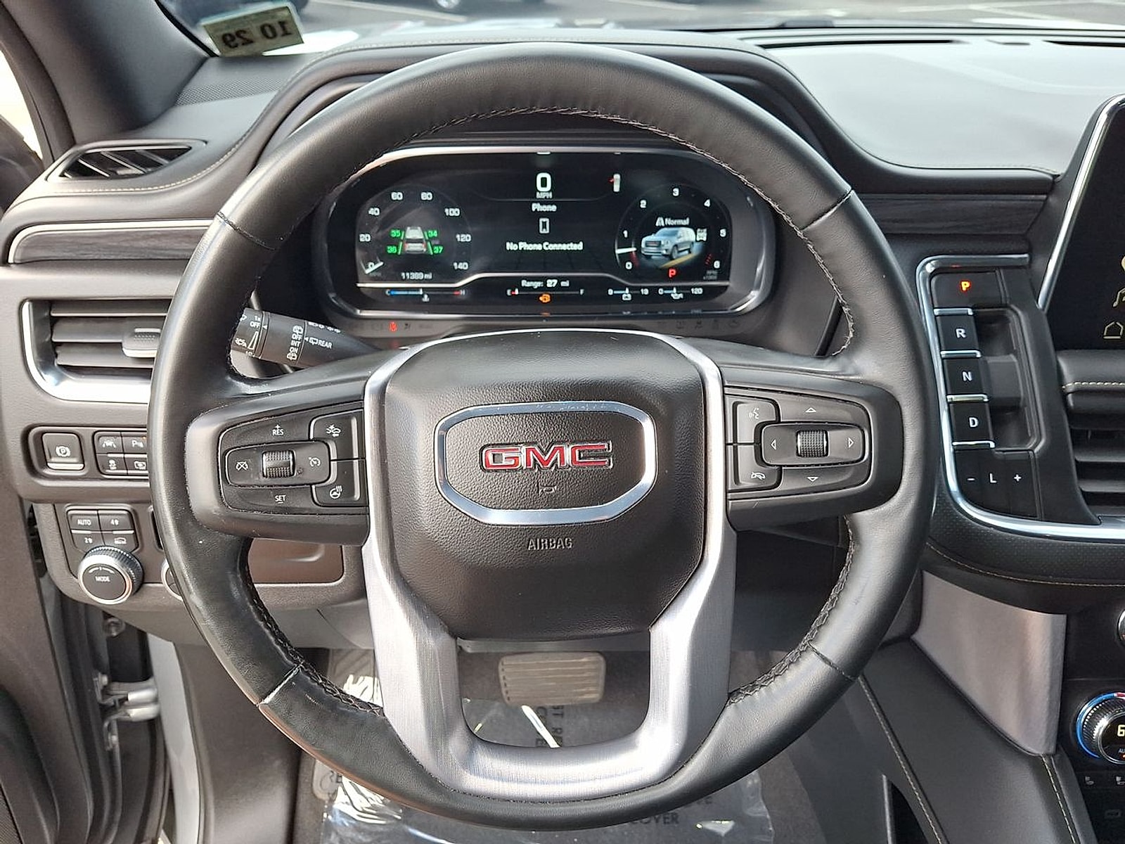 2024 GMC Yukon XL SLT - Photo 11