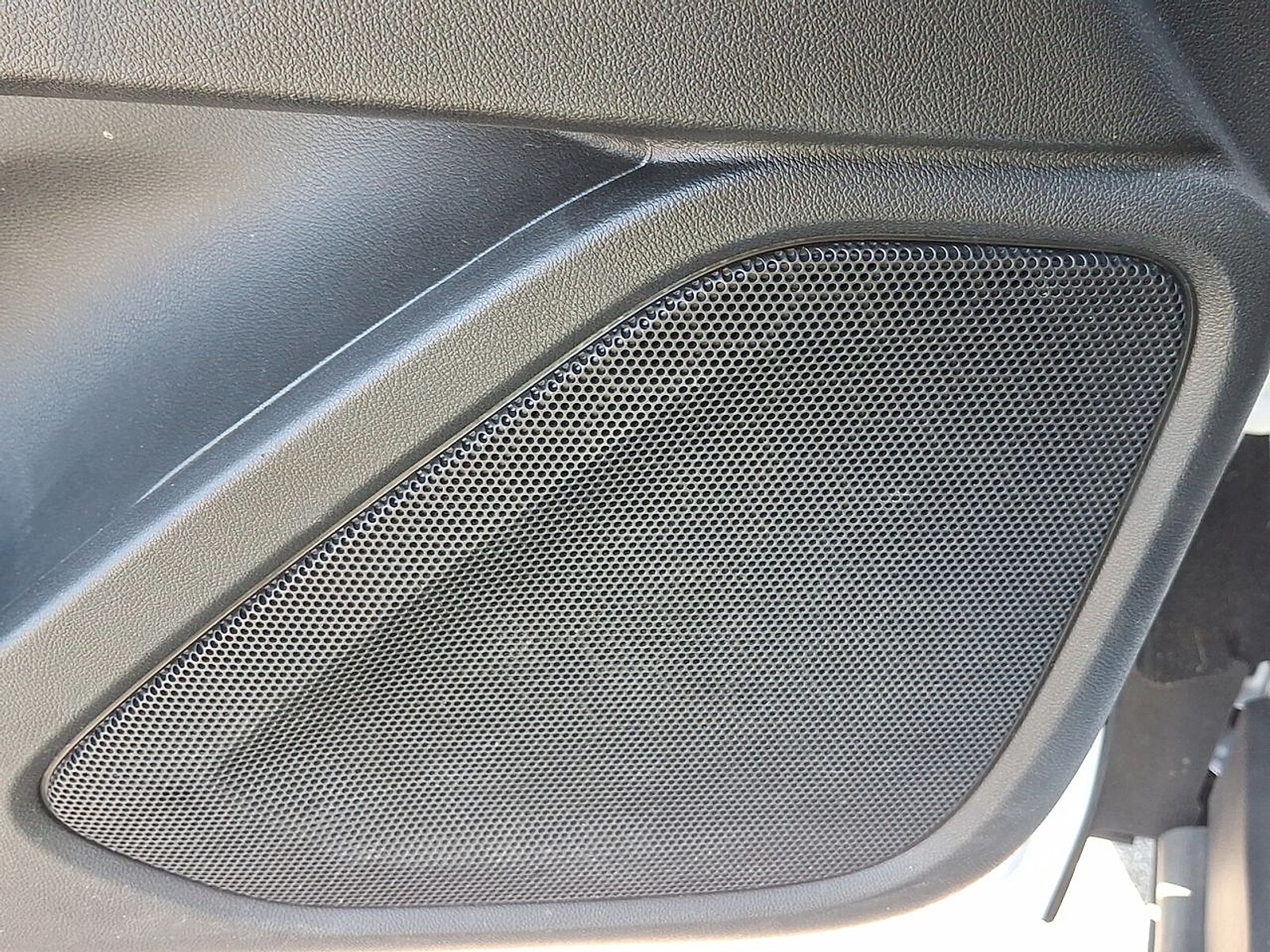 2022 GMC Terrain SLE - Photo 23