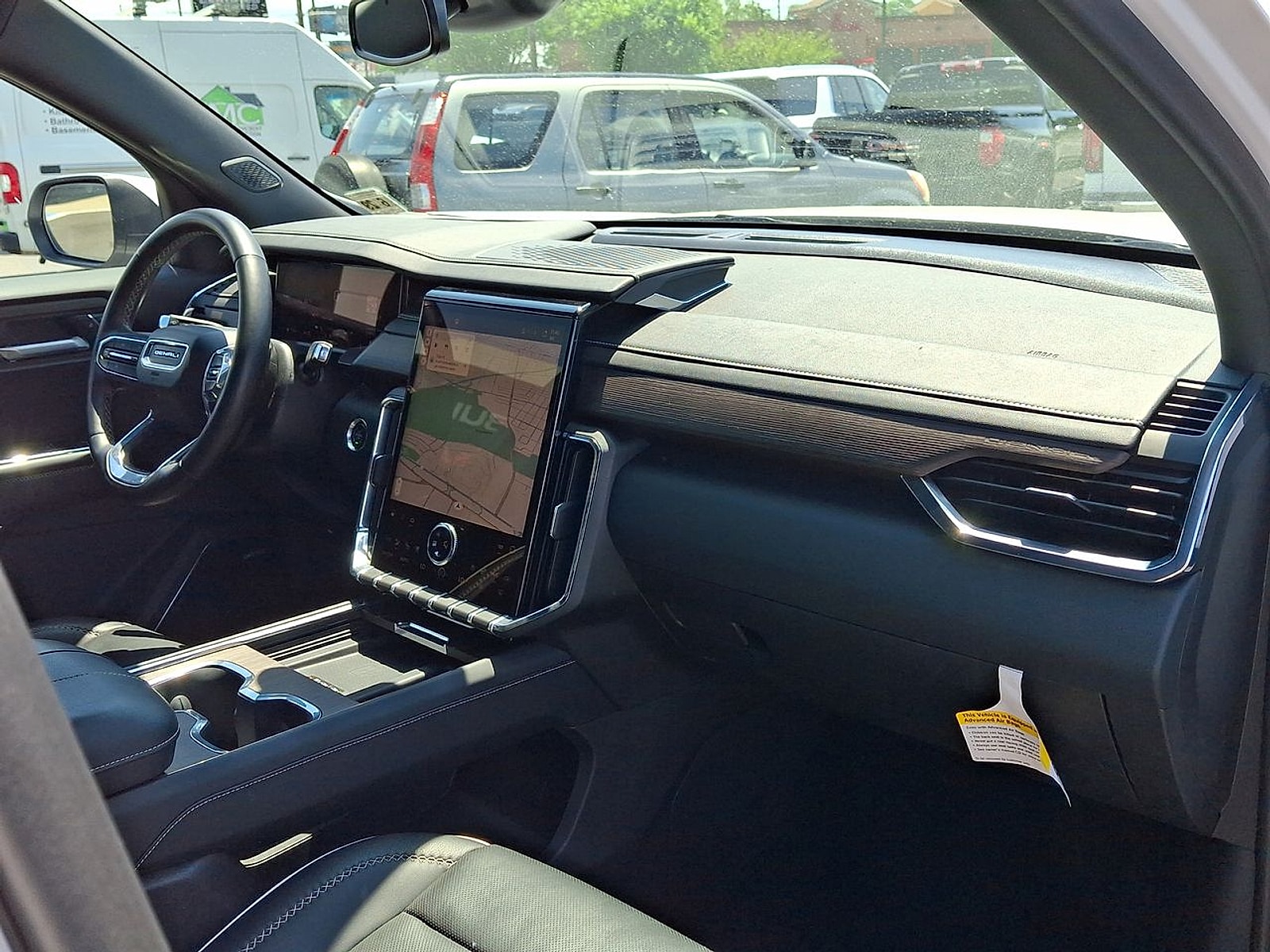 2024 GMC Acadia Denali - Photo 29