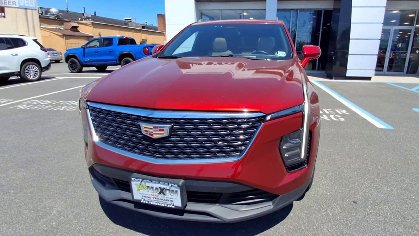 2024 Cadillac XT4 Luxury - Photo 7
