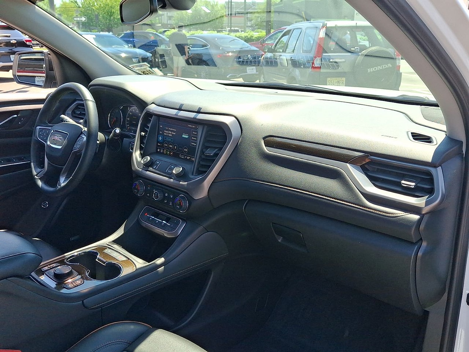 2023 GMC Acadia AT4 - Photo 29