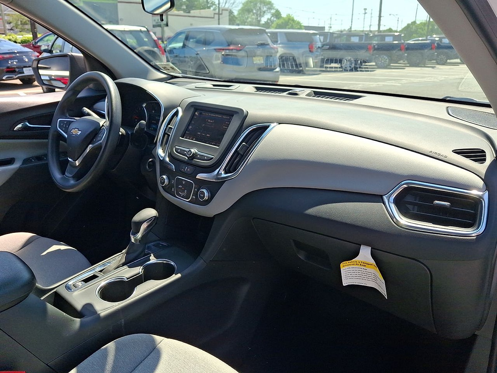 2024 Chevrolet Equinox LS - Photo 28