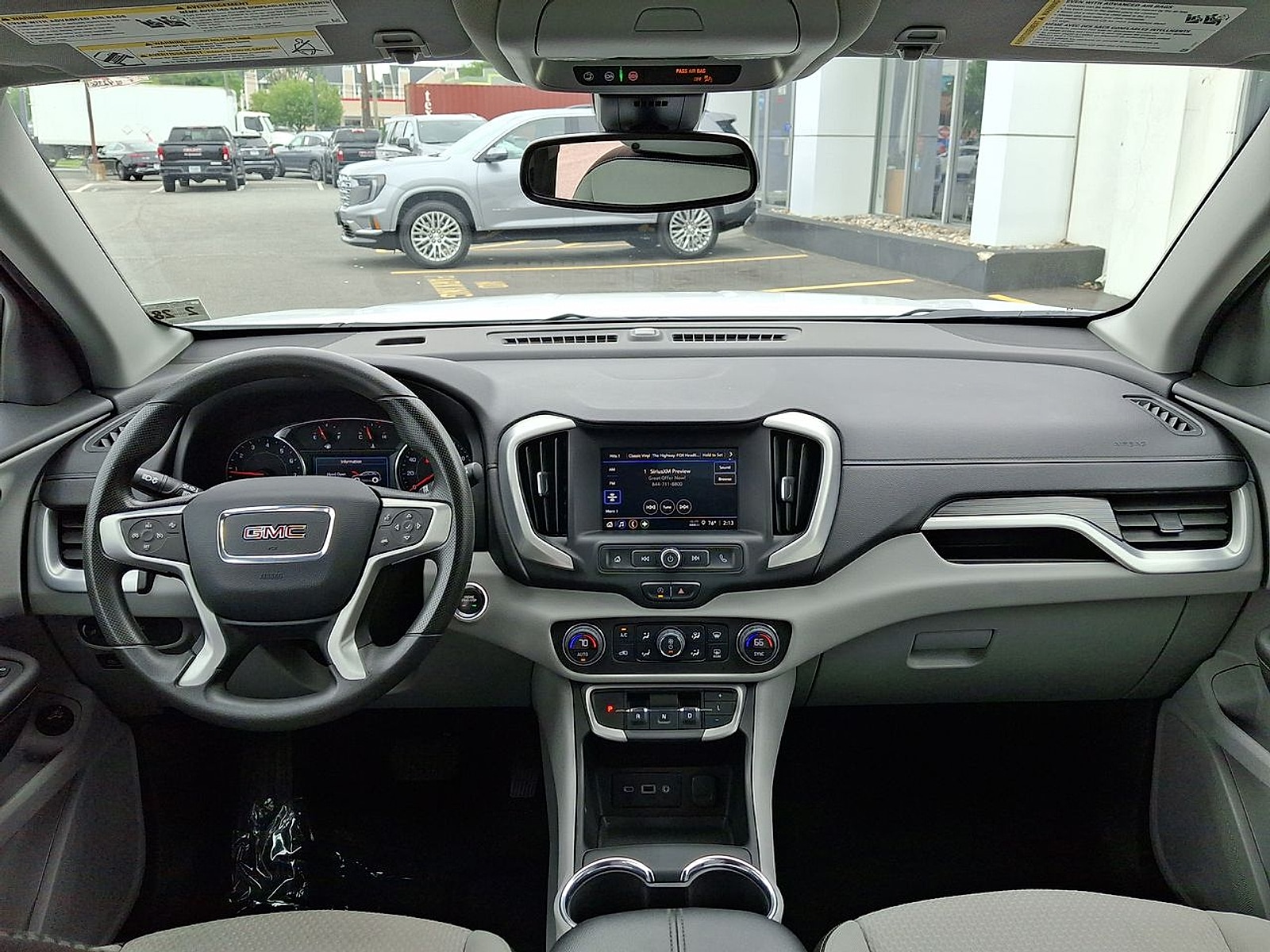 2023 GMC Terrain SLE - Photo 19