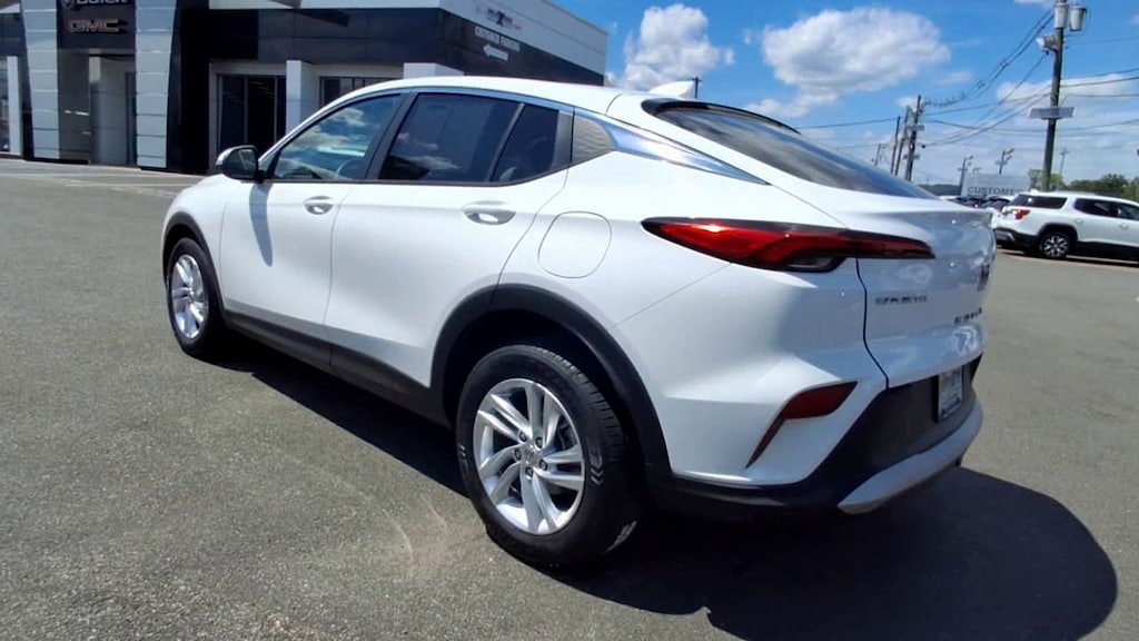Used 2024 Buick Envista Preferred SUV