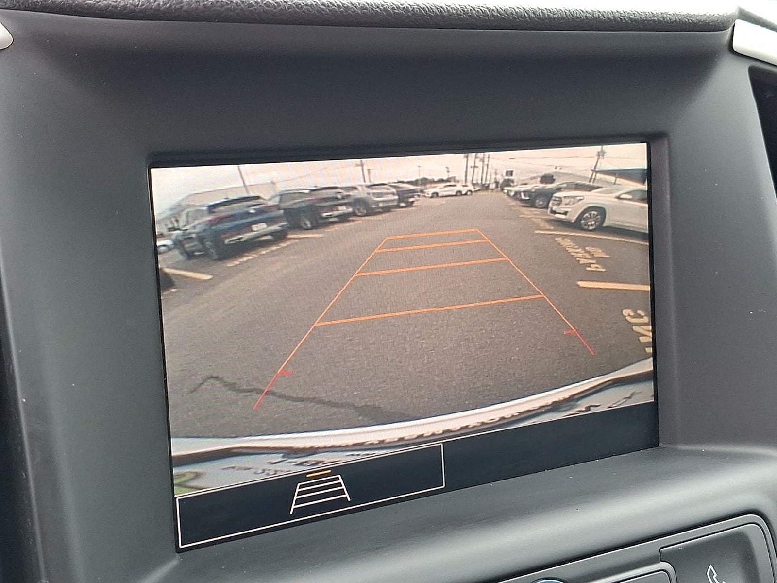 2023 GMC Terrain SLE - Photo 14