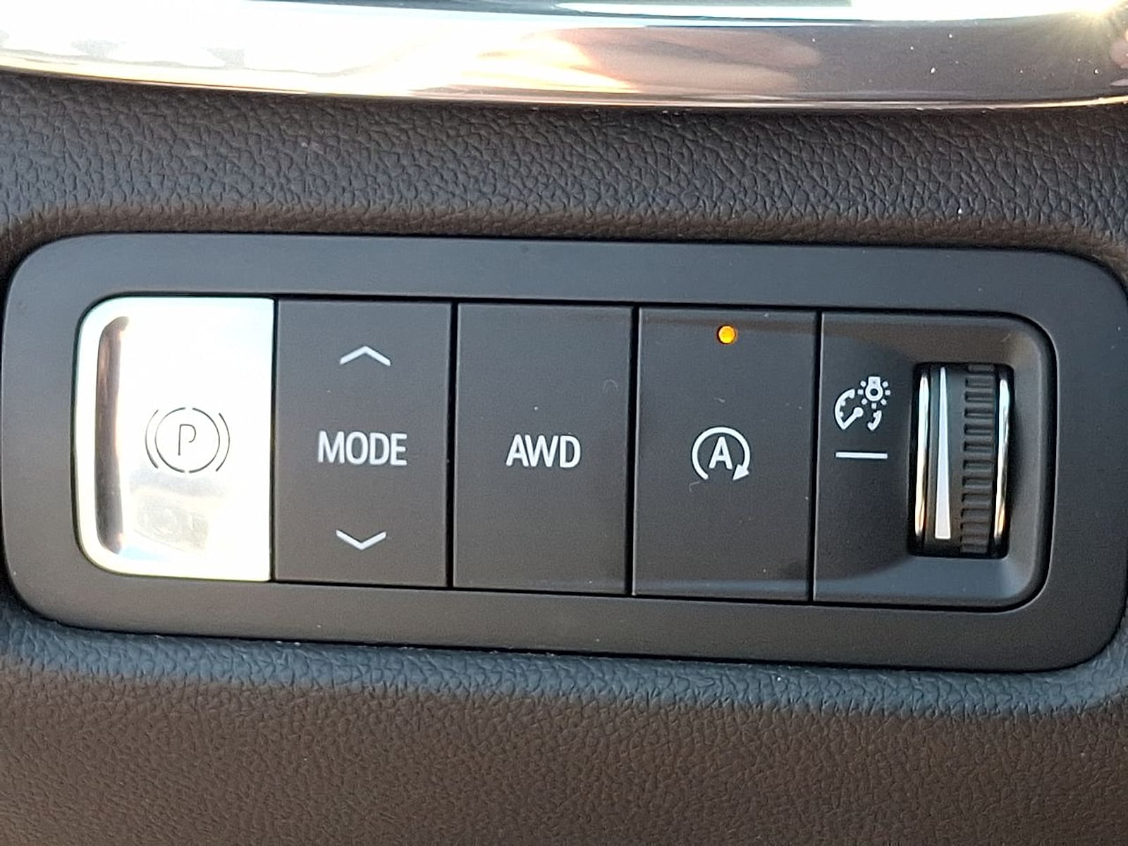 2024 GMC Acadia Denali - Photo 18