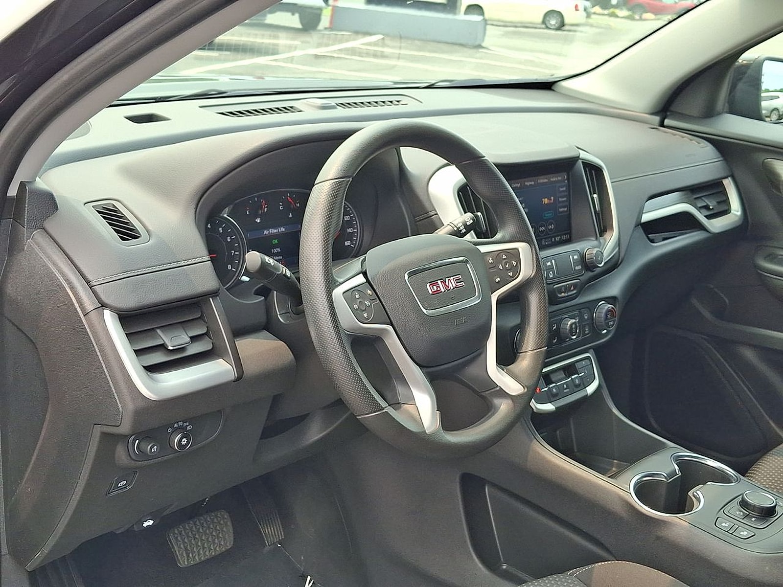 2023 GMC Terrain SLE - Photo 10