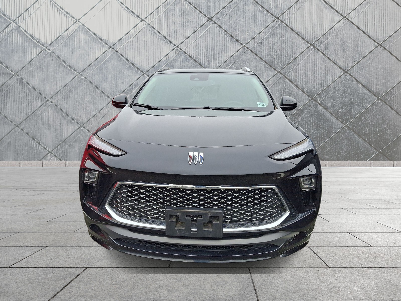 2024 Buick Encore GX Avenir photo 2