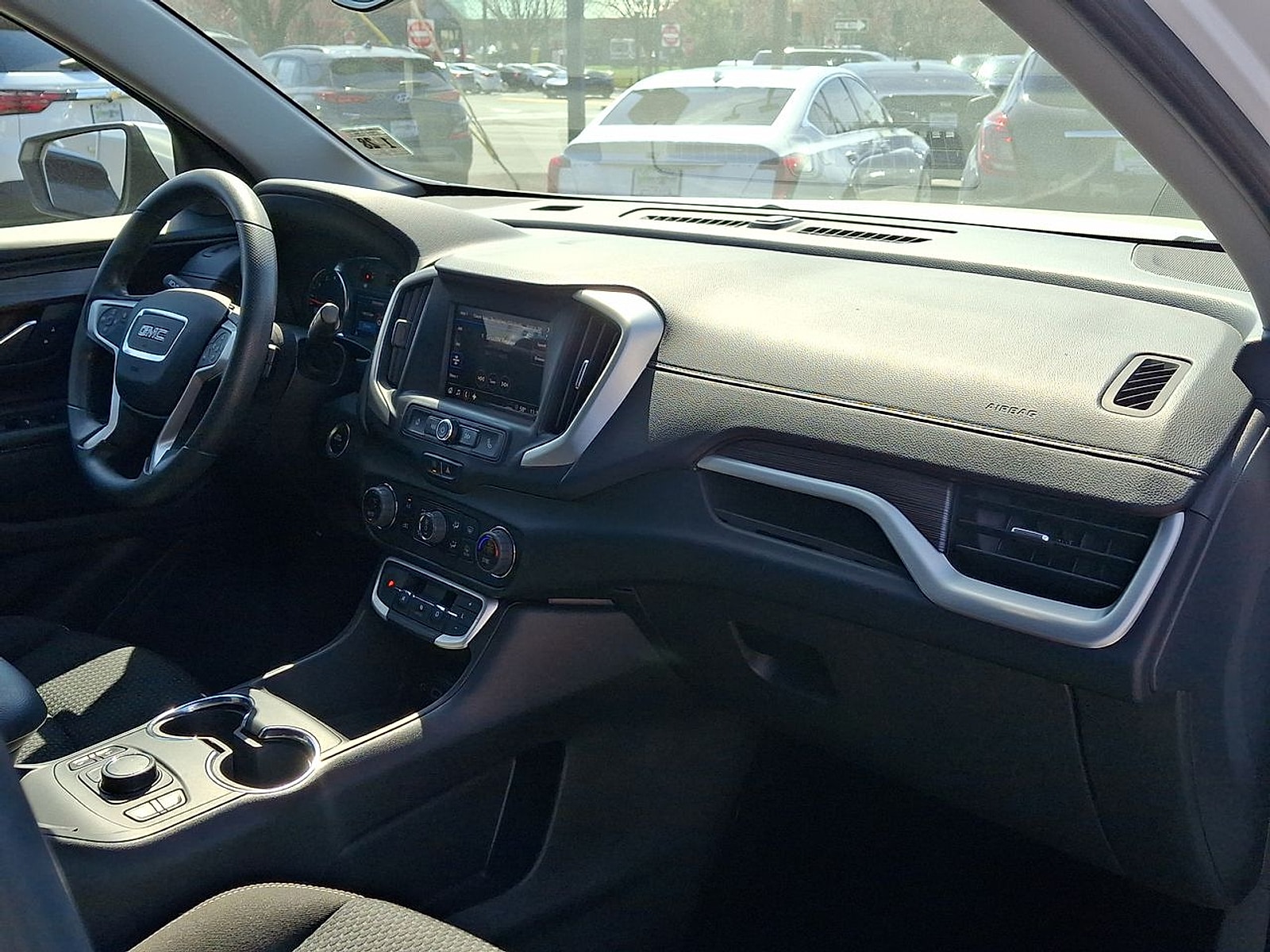 2022 GMC Terrain SLE - Photo 28