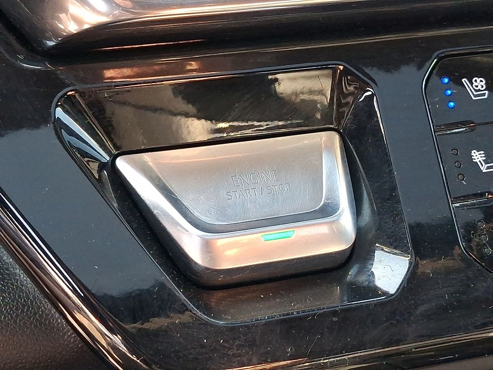 2024 GMC Sierra 1500 Denali Denali - Photo 17