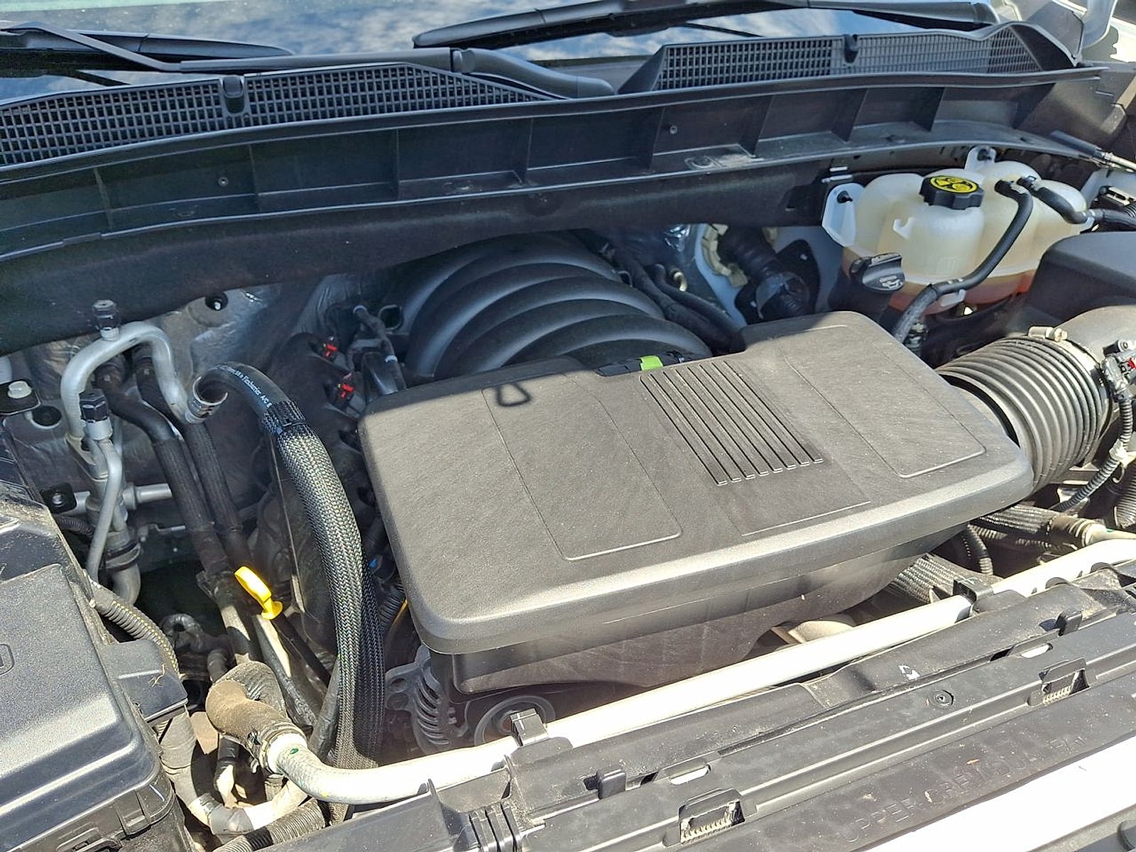 2024 GMC Sierra 1500 SLT - Photo 29