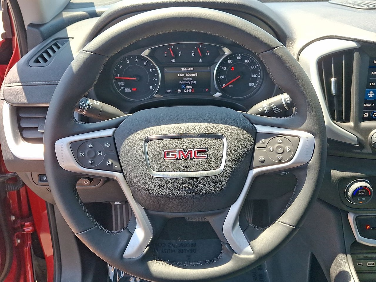 2023 GMC Terrain SLT - Photo 11