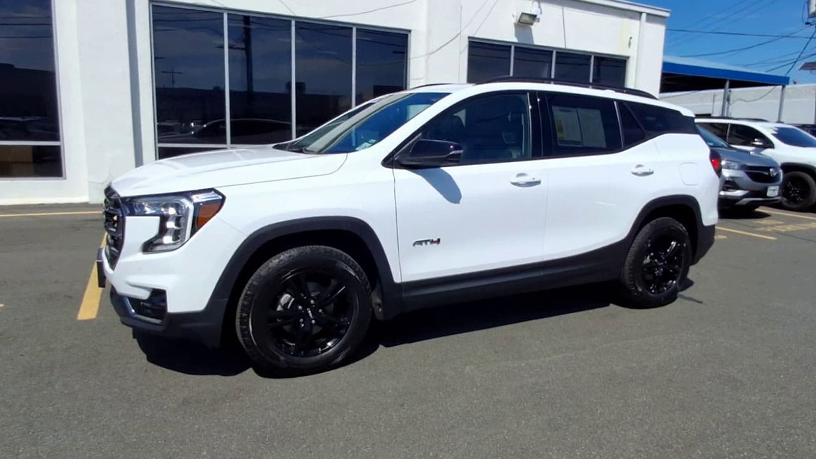 2024 GMC Terrain AT4 - Photo 6