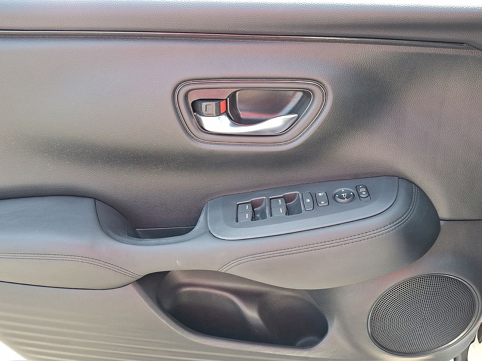 2023 Honda HR-V LX - Photo 20