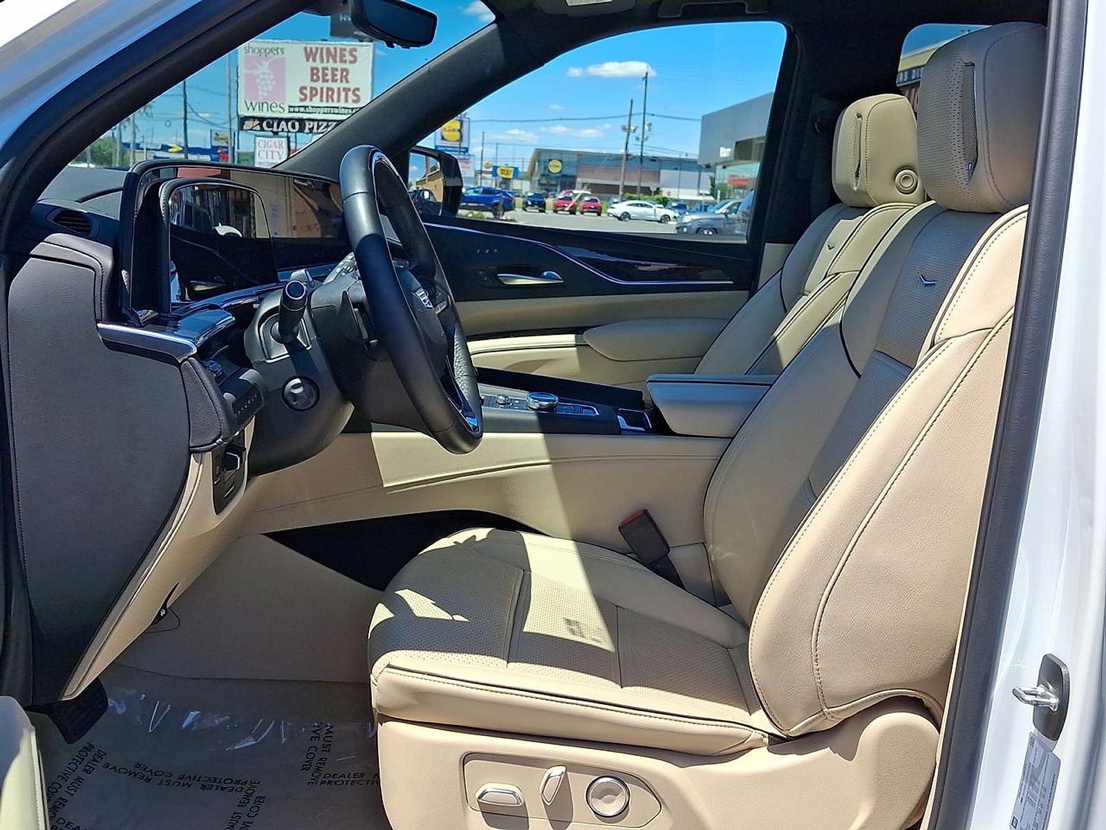 2024 Cadillac Escalade ESV Premium Luxury - Photo 19