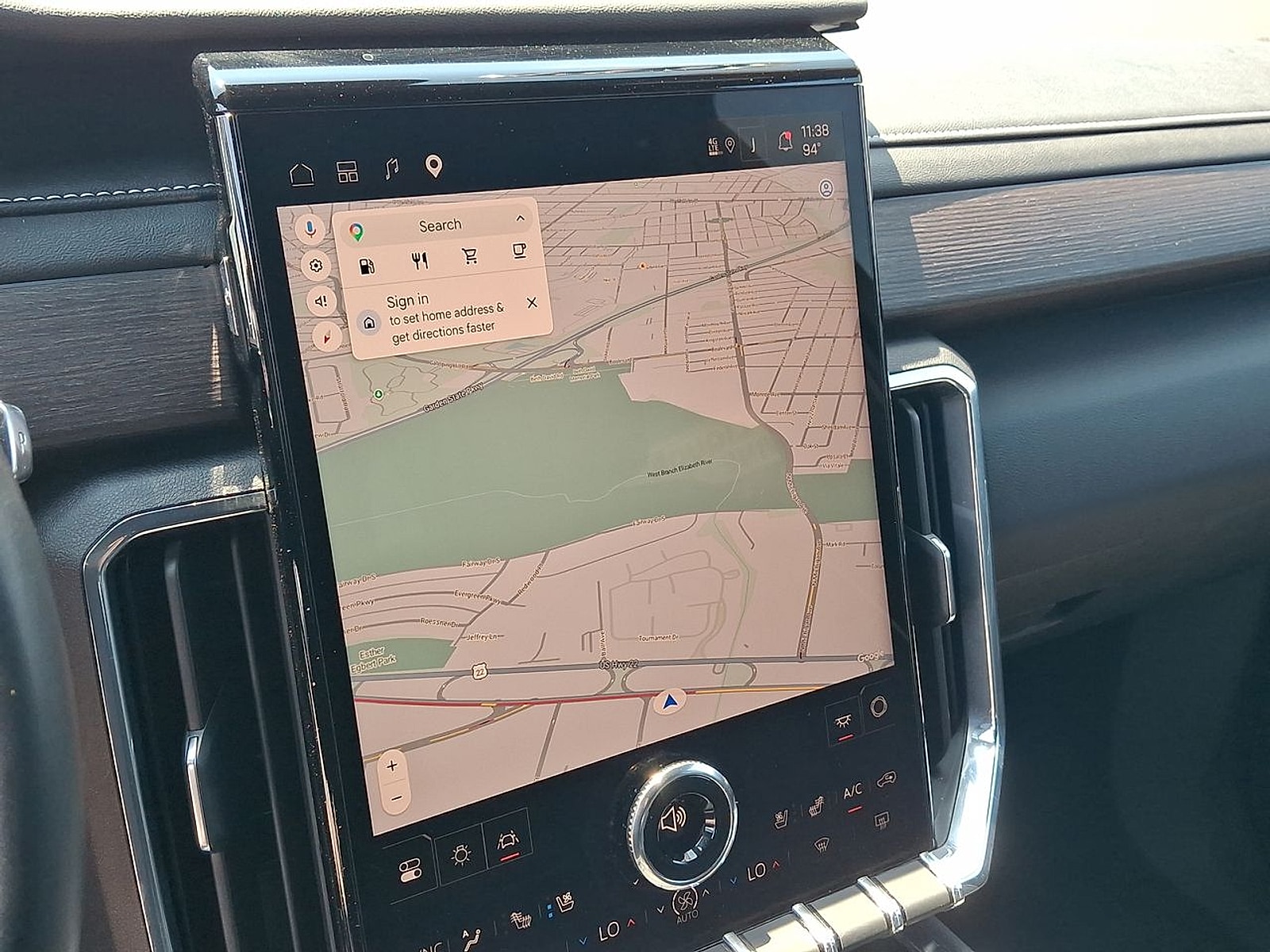 2024 GMC Acadia Denali - Photo 14