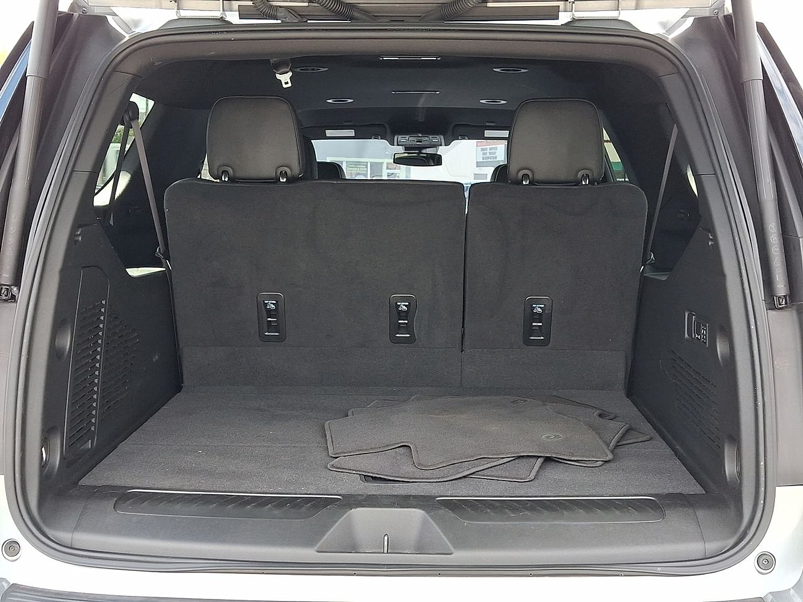 2024 GMC Yukon XL SLT - Photo 26