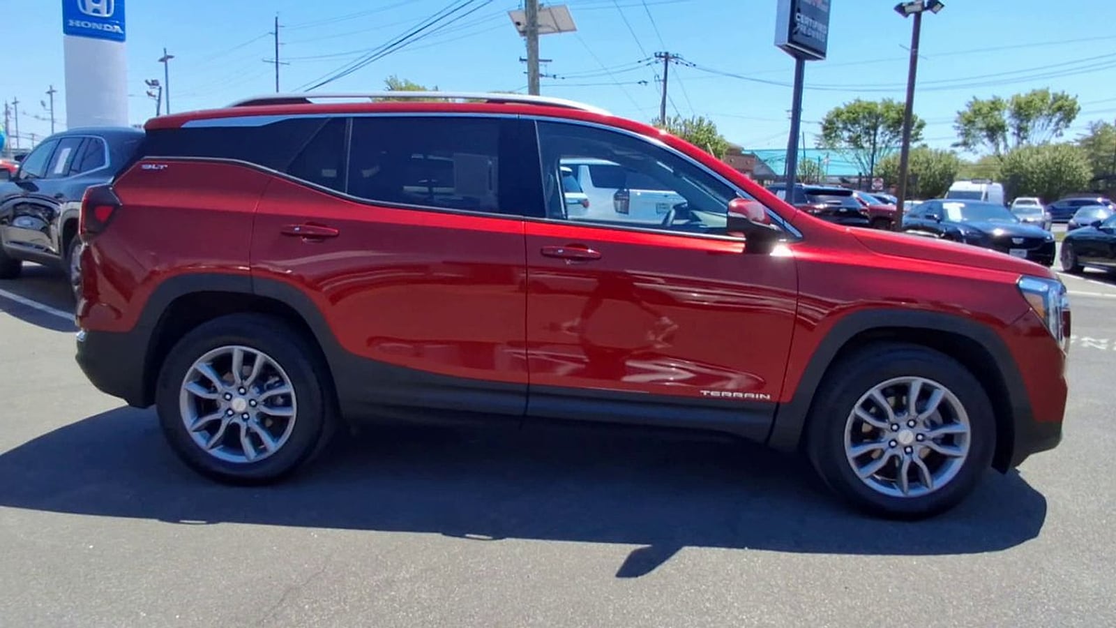 2023 GMC Terrain SLT - Photo 9