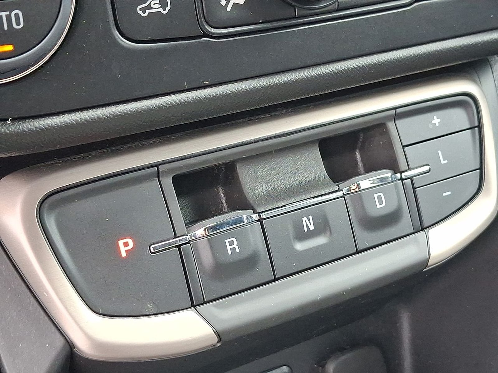 2023 GMC Terrain Denali - Photo 16