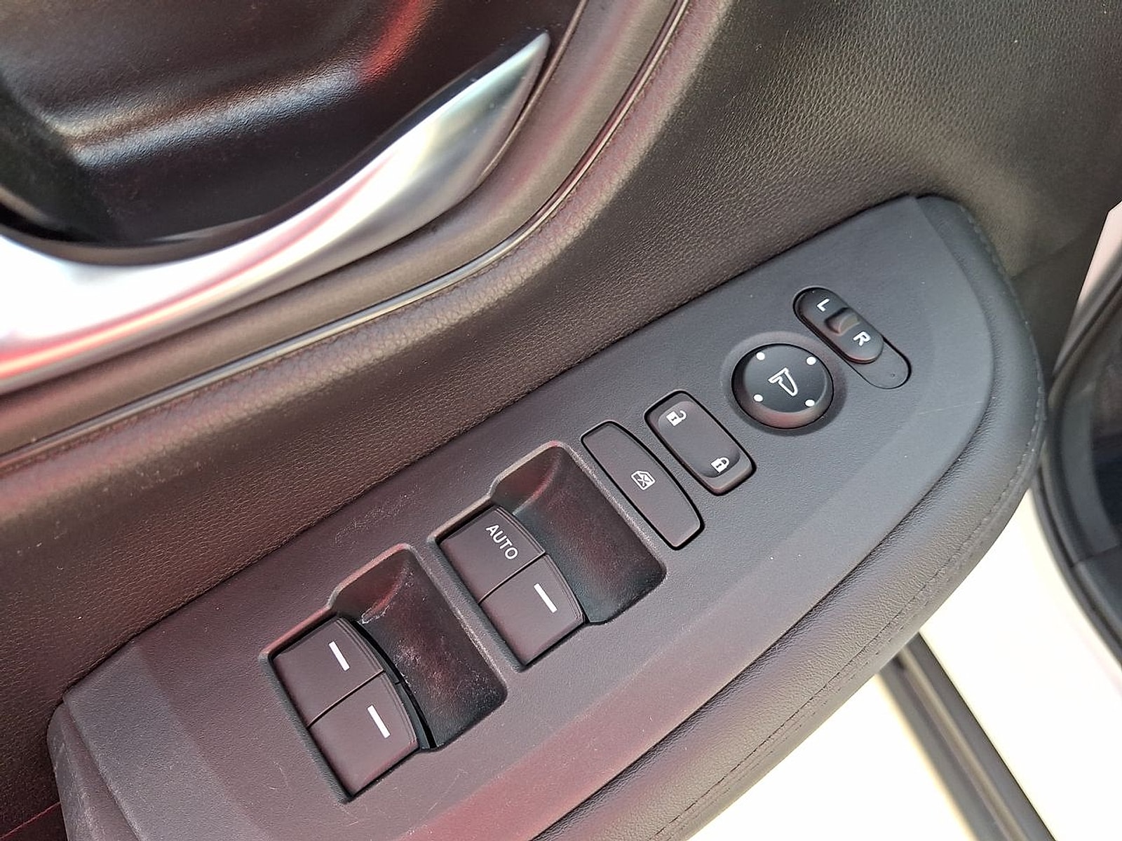 2023 Honda HR-V LX - Photo 21