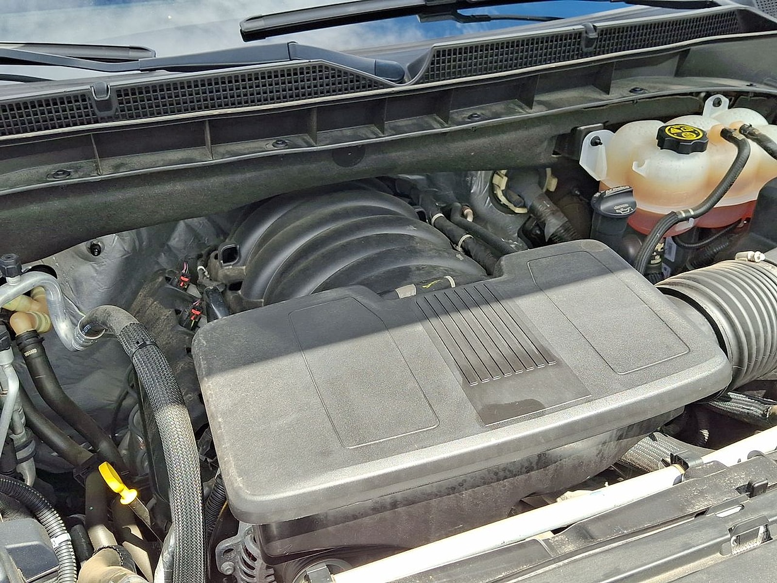 2024 GMC Yukon XL SLT - Photo 30