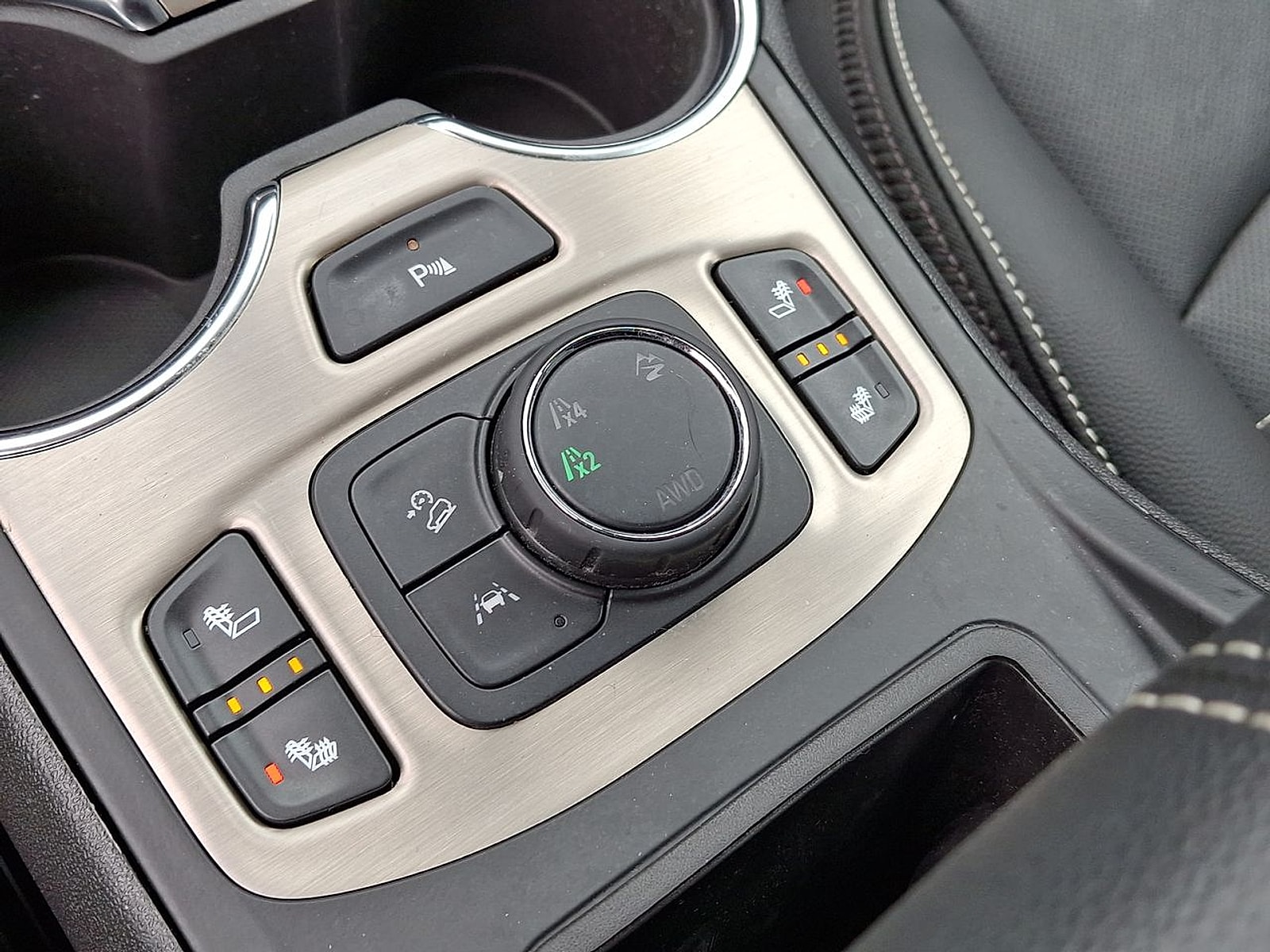 2023 GMC Terrain Denali - Photo 35