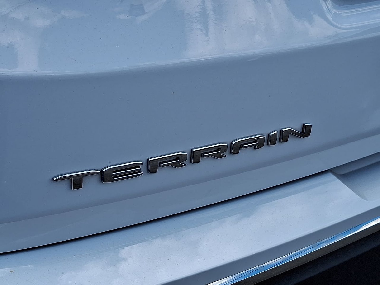 2023 GMC Terrain SLT - Photo 32
