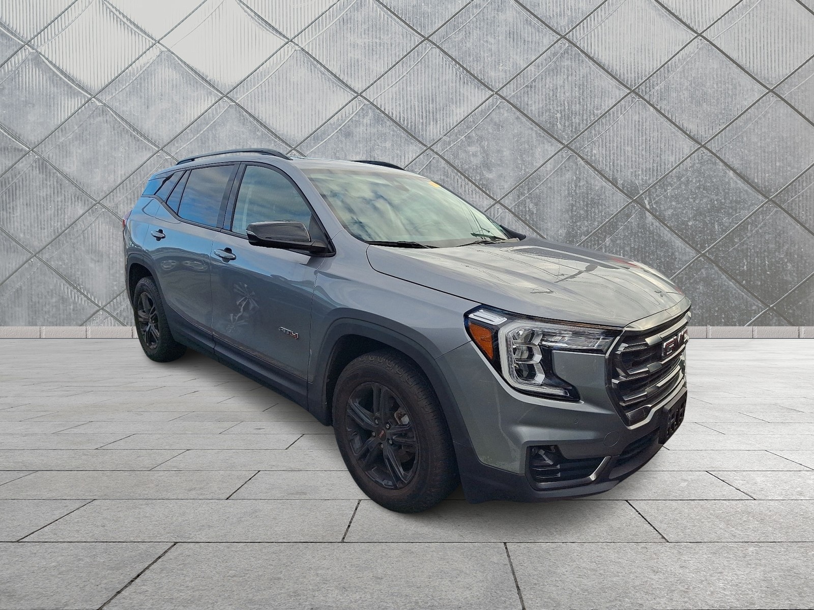 2024 GMC Terrain AT4 - Photo 2