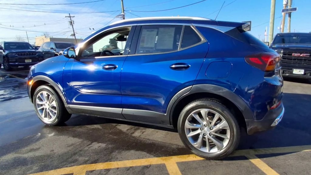 Used 2023 Buick Encore GX Essence SUV
