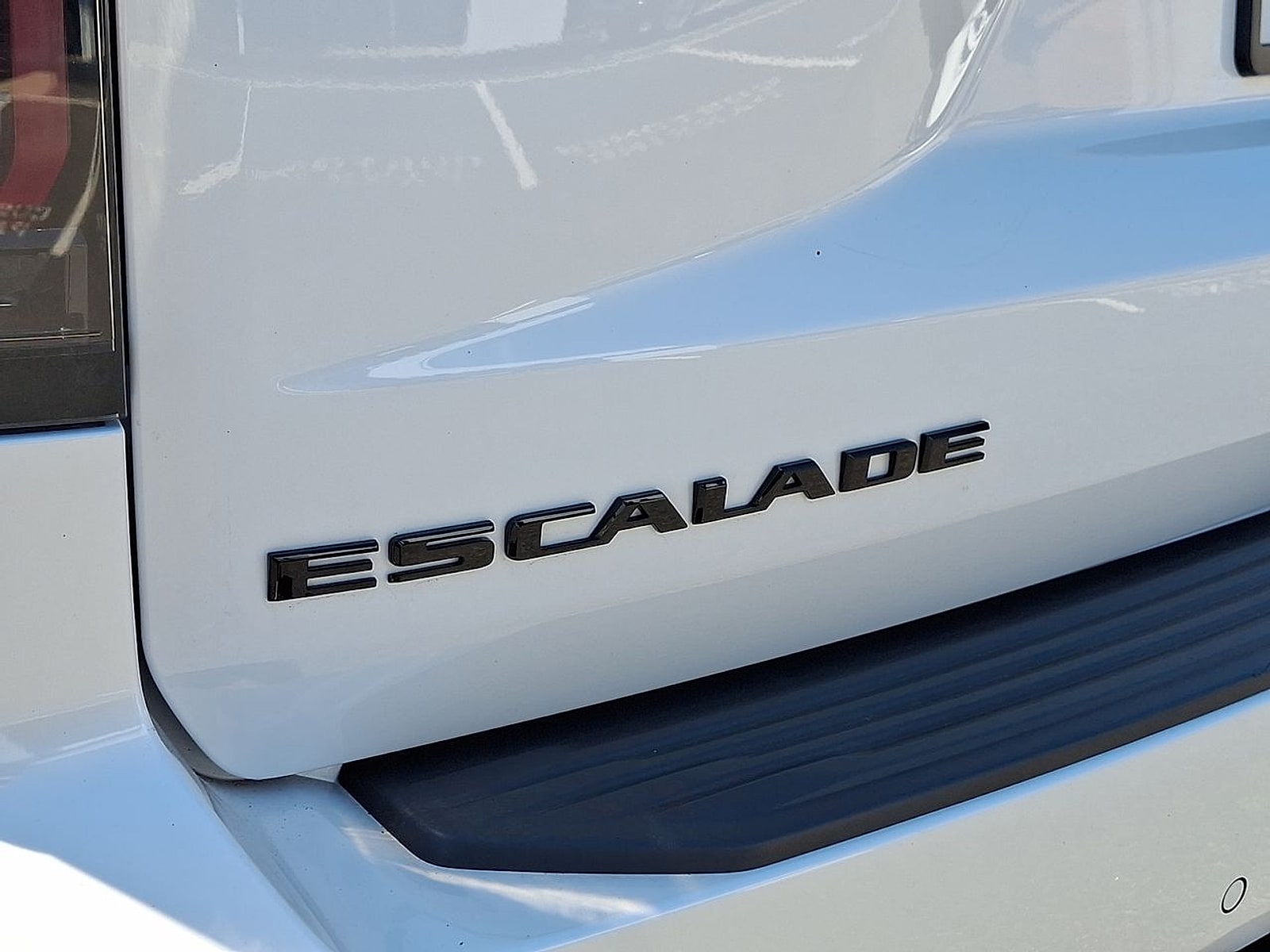 2024 Cadillac Escalade Sport - Photo 33