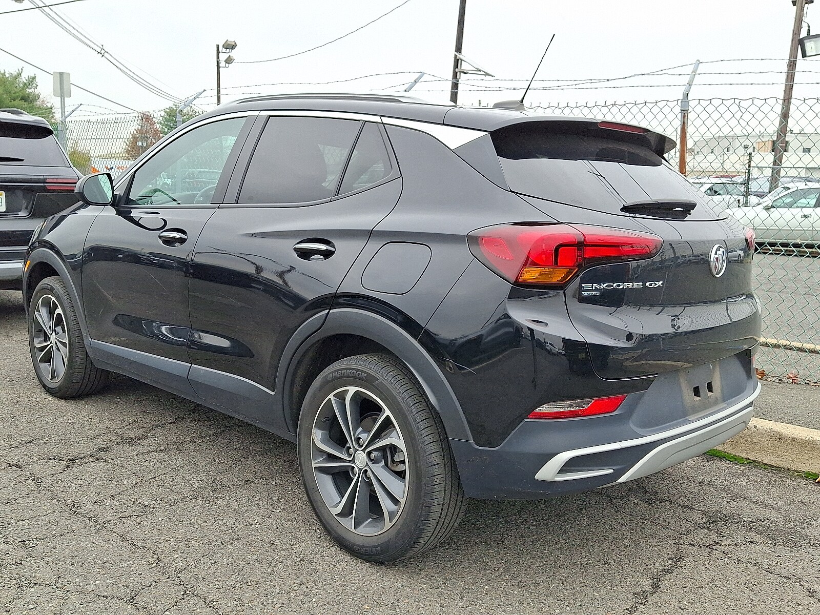 2023 Buick Encore GX Select photo 3