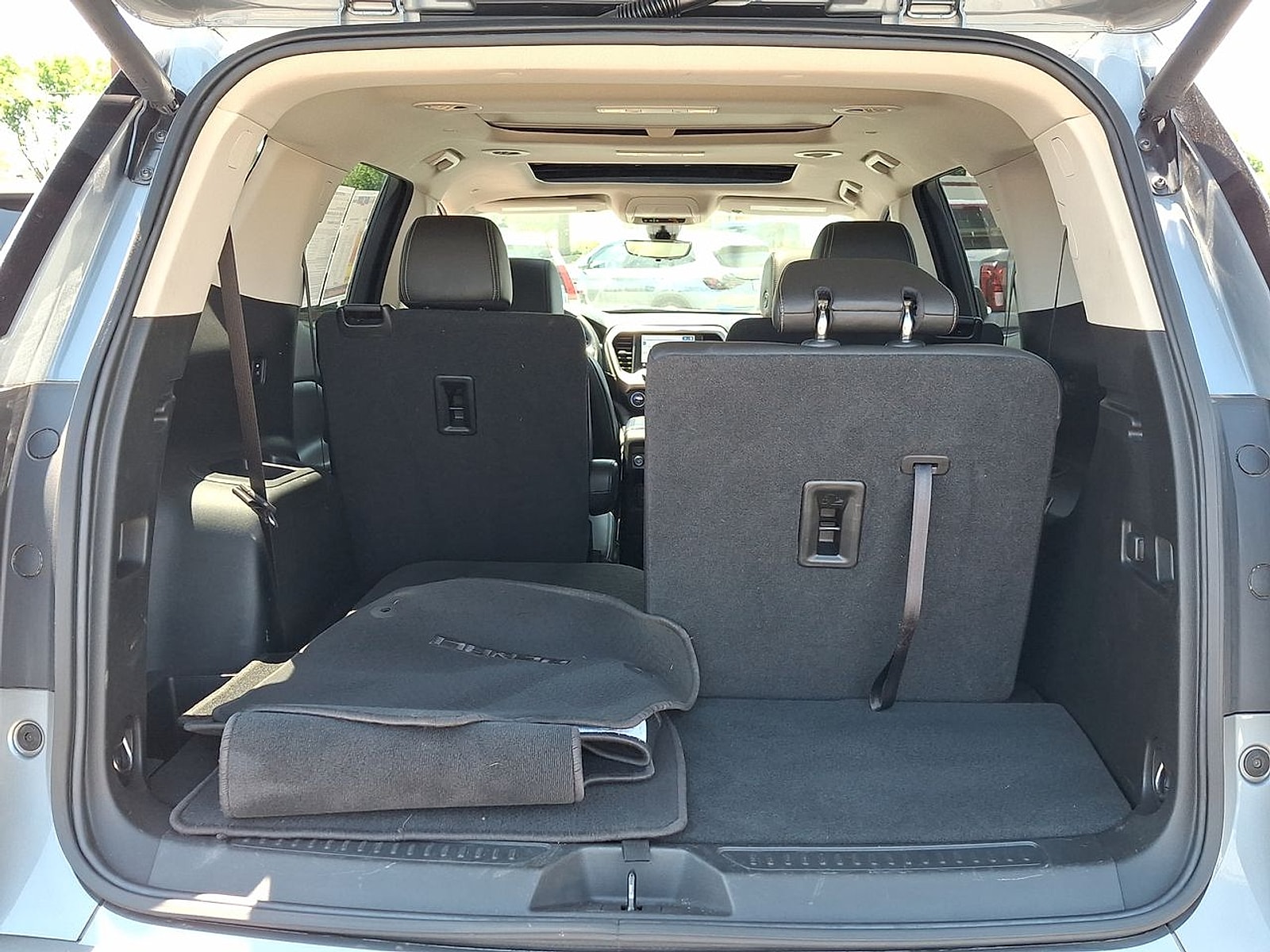 2023 GMC Acadia Denali - Photo 27
