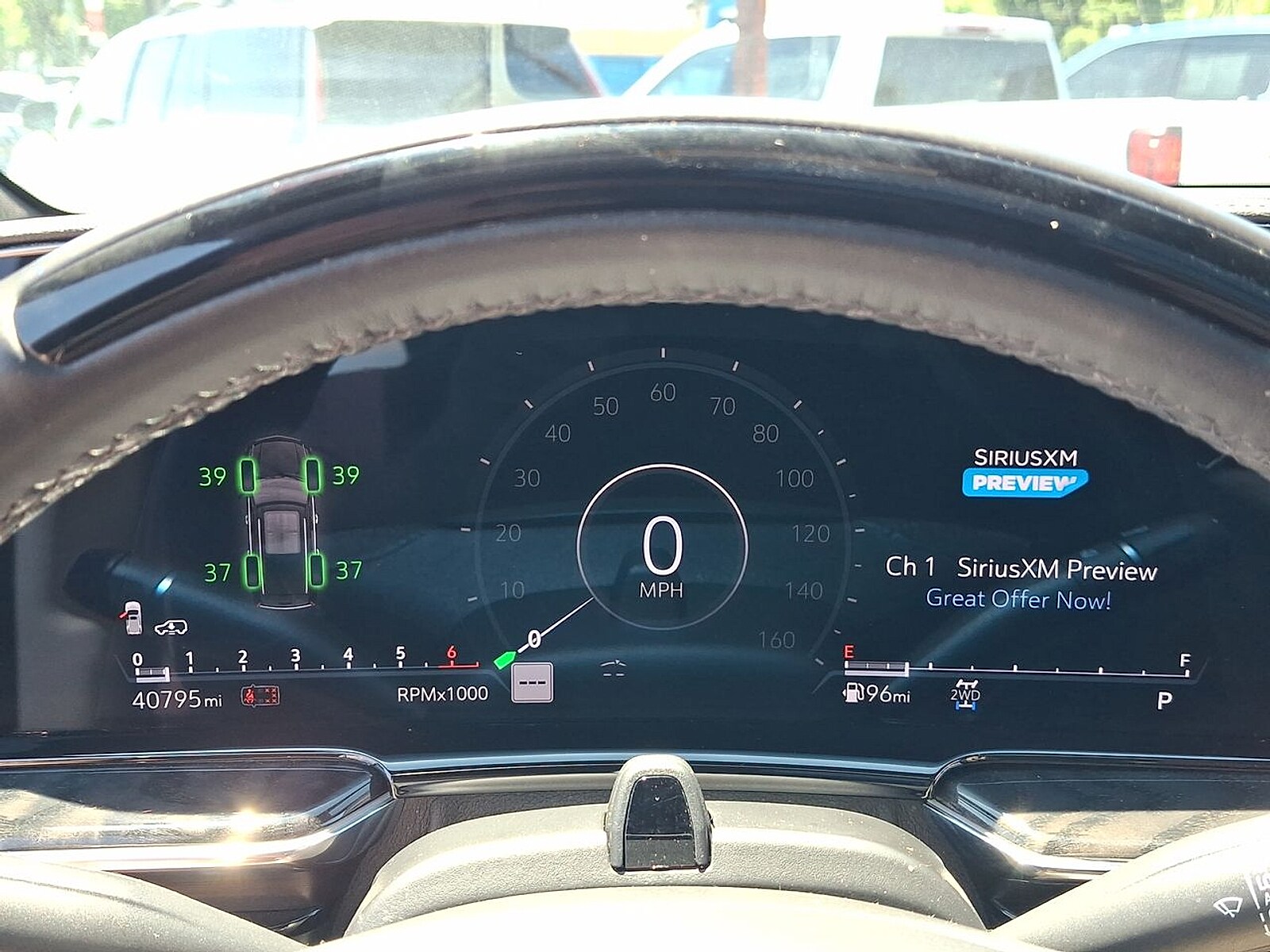 2024 Cadillac Escalade ESV Premium Luxury - Photo 12
