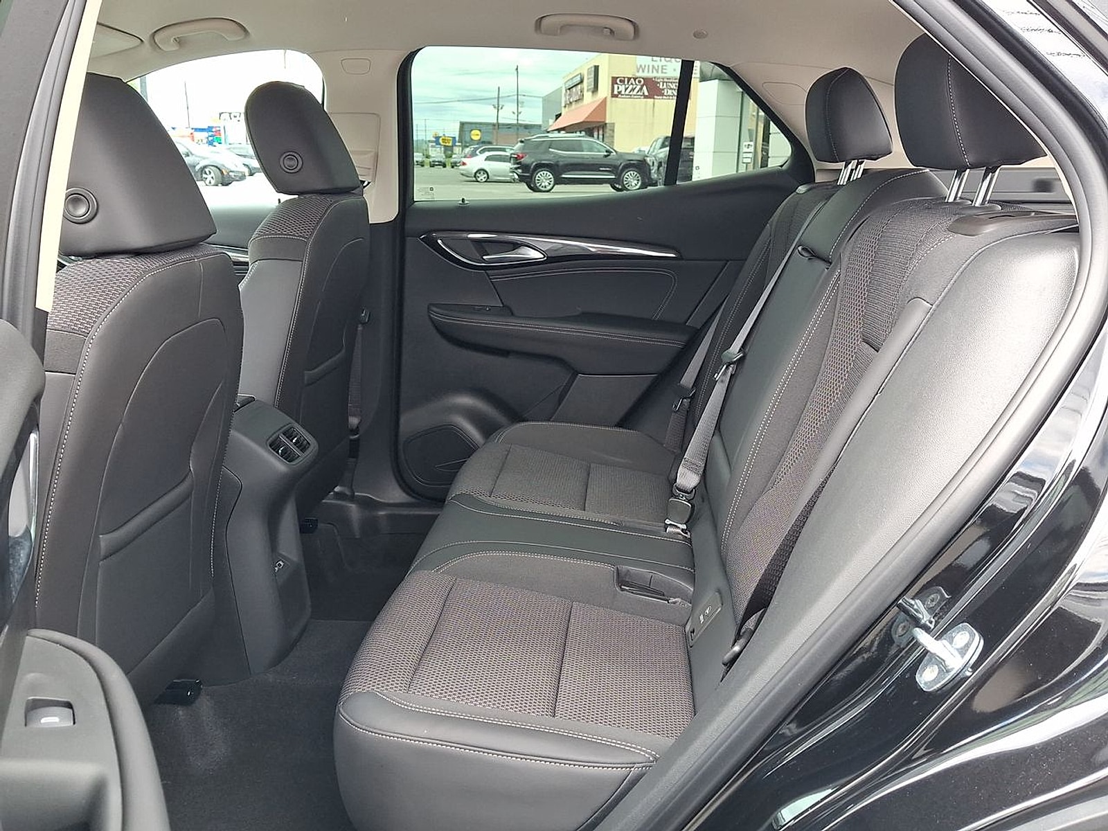 2023 Buick Envision Preferred - Photo 24