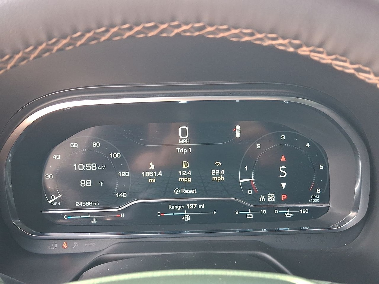 2023 GMC Yukon AT4 - Photo 12