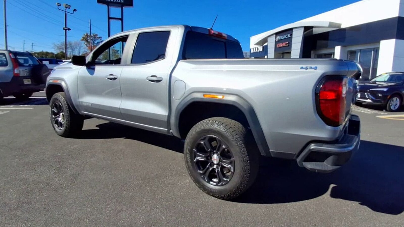 2023 Gmc Canyon Elevation photo 4