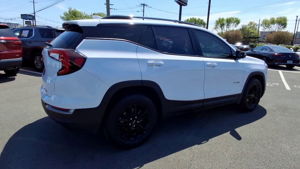 Used 2023 GMC Terrain AT4 SUV