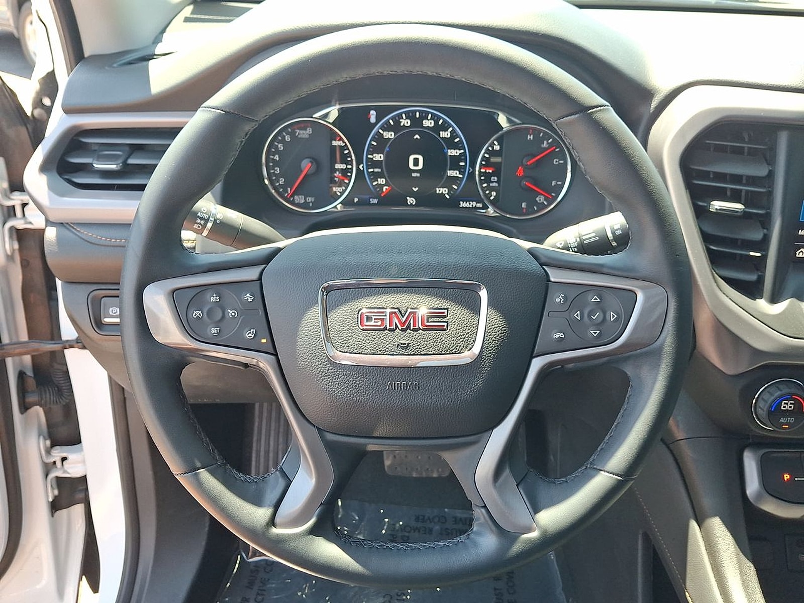 2023 GMC Acadia AT4 - Photo 11