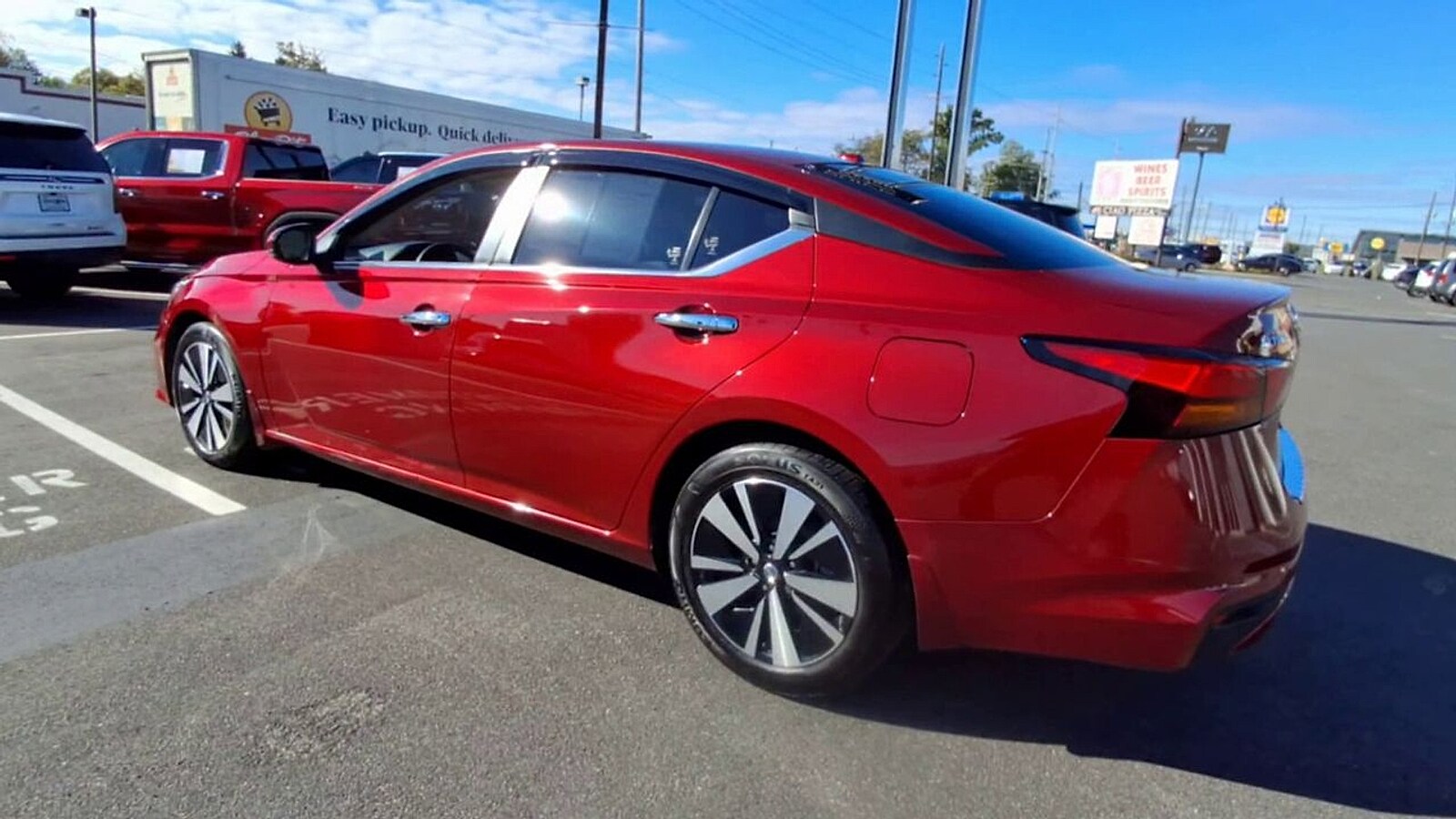 2021 Nissan Altima SV photo 4