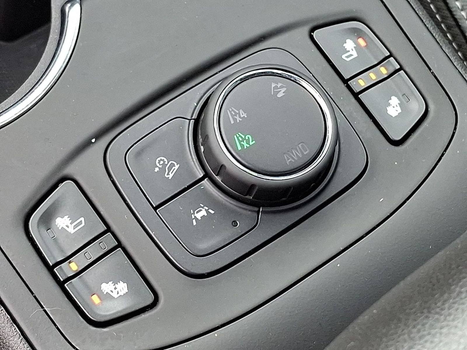 2024 GMC Terrain SLT - Photo 35