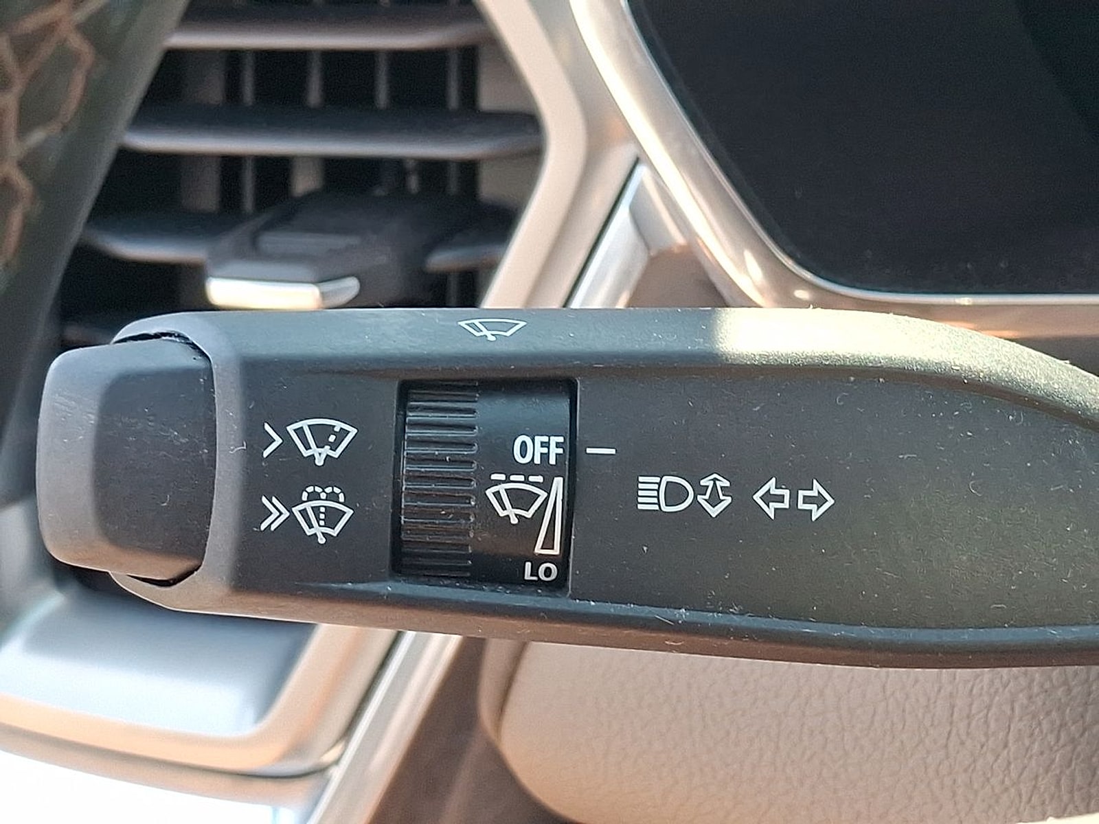 2023 GMC Canyon Denali - Photo 17