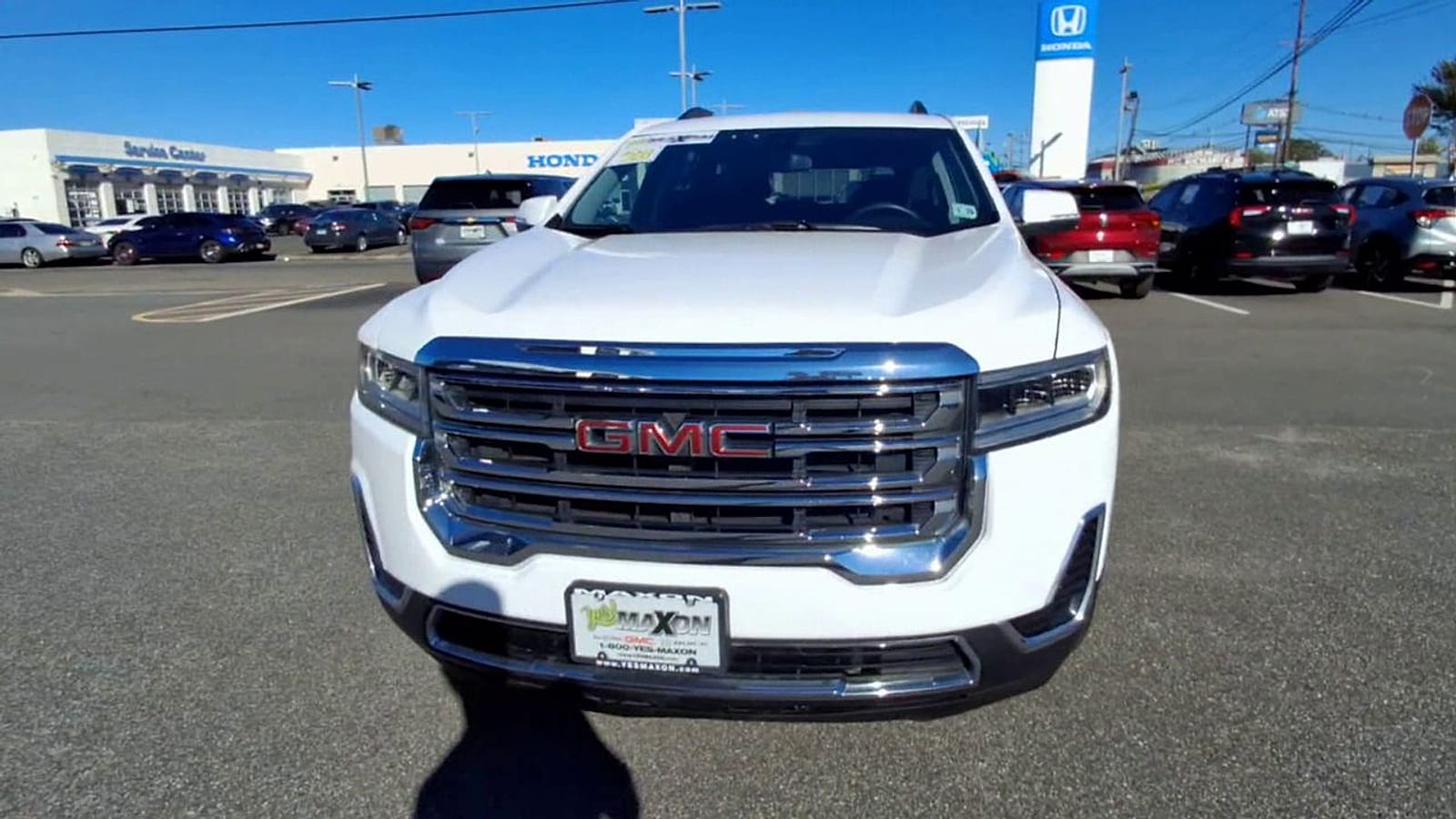 2023 GMC Acadia SLE - Photo 7