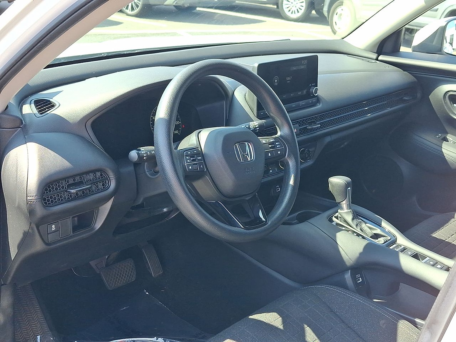 2023 Honda HR-V LX - Photo 10