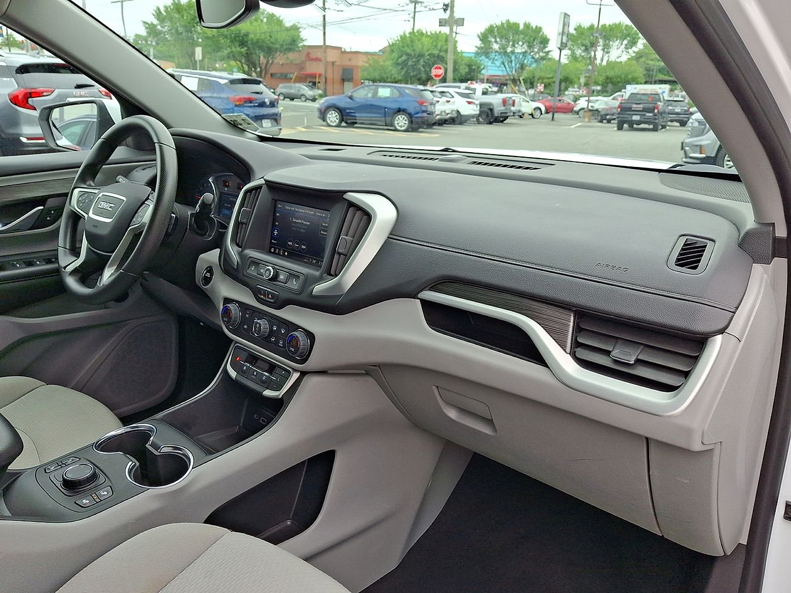 2023 GMC Terrain SLE - Photo 28