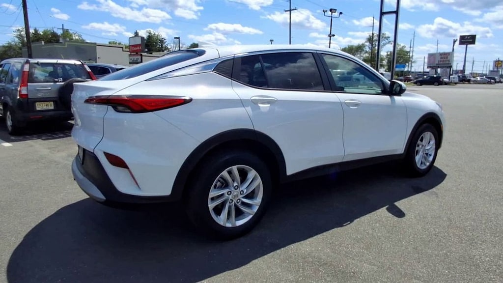 Used 2024 Buick Envista Preferred SUV